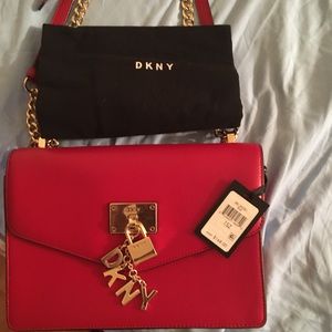 Dkny pocketbook